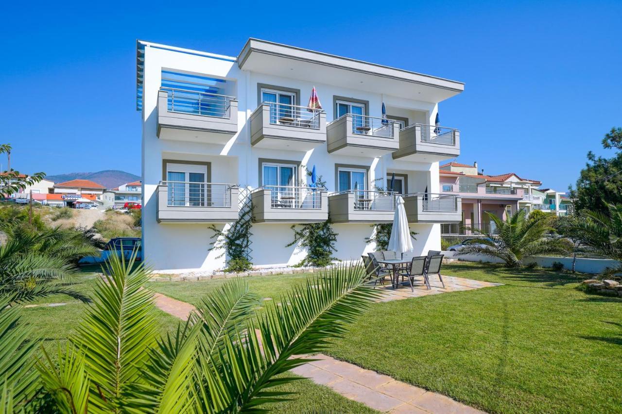 לימנריה Villa Mare Nostrum מראה חיצוני תמונה